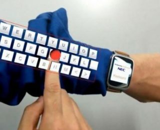 Kola sanal klavye geliyor!