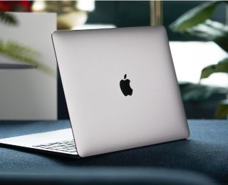 Apple, efsane MacBook Pro’dan desteğini çekti!